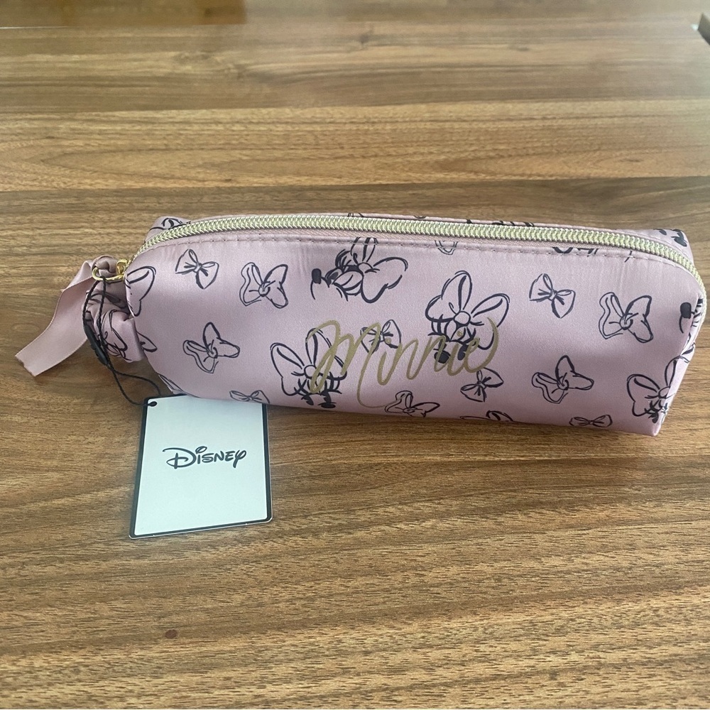 NEW Disney Minnie Mouse Pink Satin Pencil Case